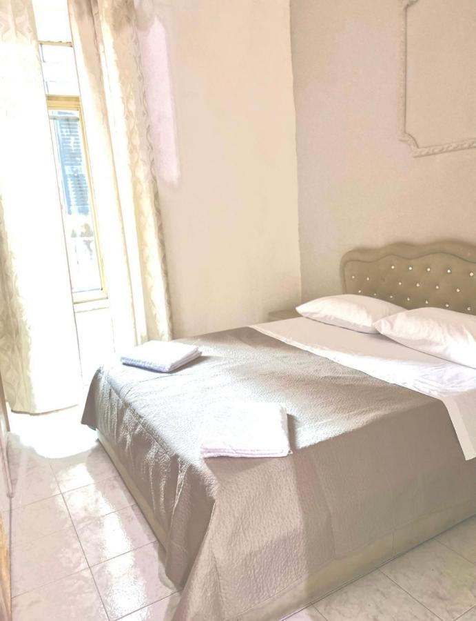 Santa Maria House Apartman Nápoly Kültér fotó